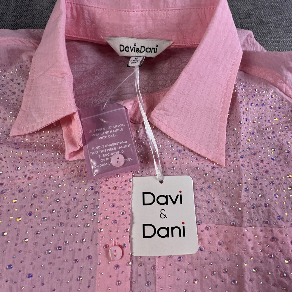 Davi & Dani‎ Rhinestone Embellished Pink Long Sleeve Button Up Shirt Blouse MED